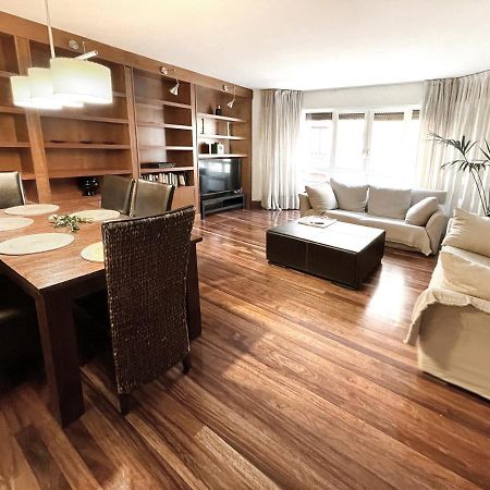 Luxury San Prudencio Vitoria Lägenhet Exteriör bild