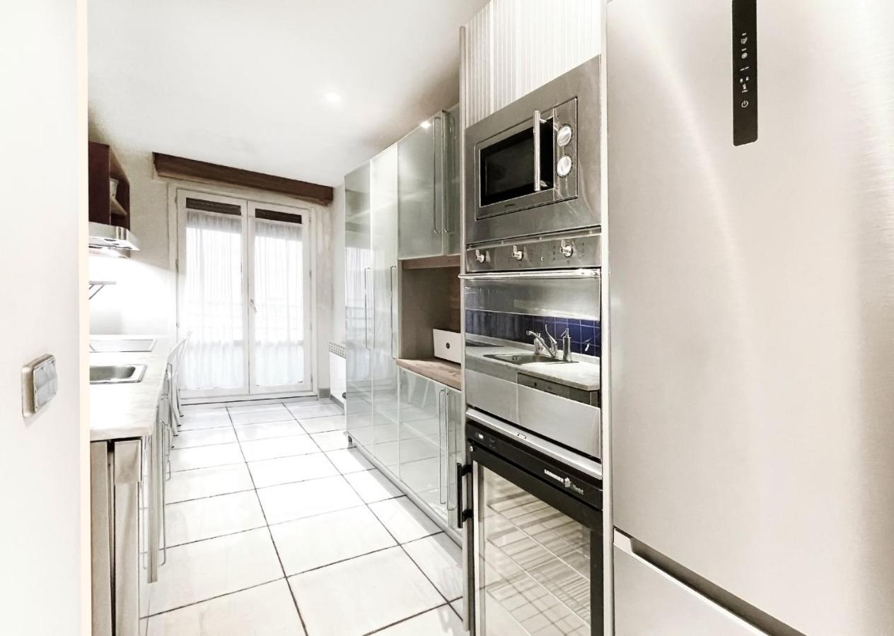 Luxury San Prudencio Vitoria Lägenhet Exteriör bild