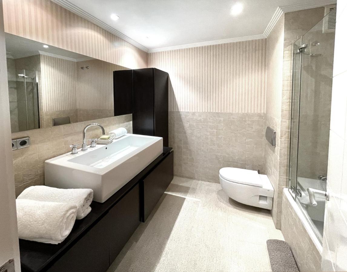 Luxury San Prudencio Vitoria Lägenhet Exteriör bild